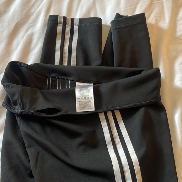 Climalite Adidas athletic capris - Picture 5 of 5